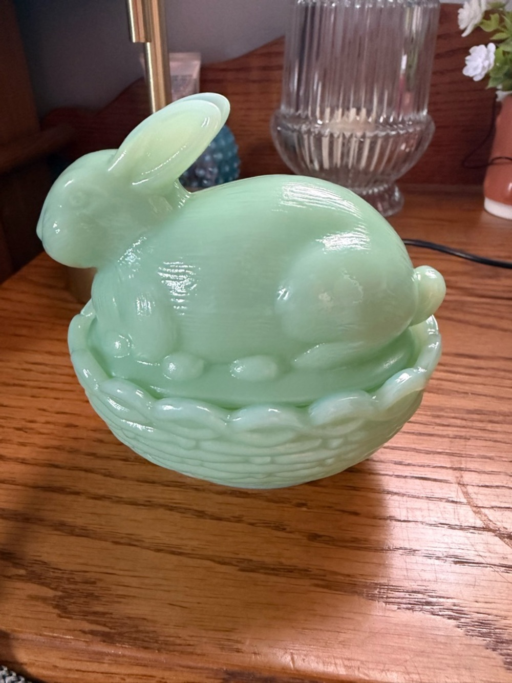 Mosser Jadeite Bunny on nest - Picture 3 of 10
